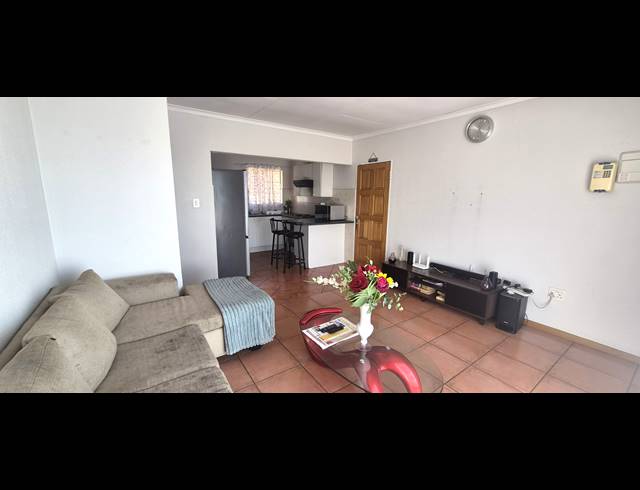 2 BEDROOM APARTMENT FOR SALE IN NORTHGATE